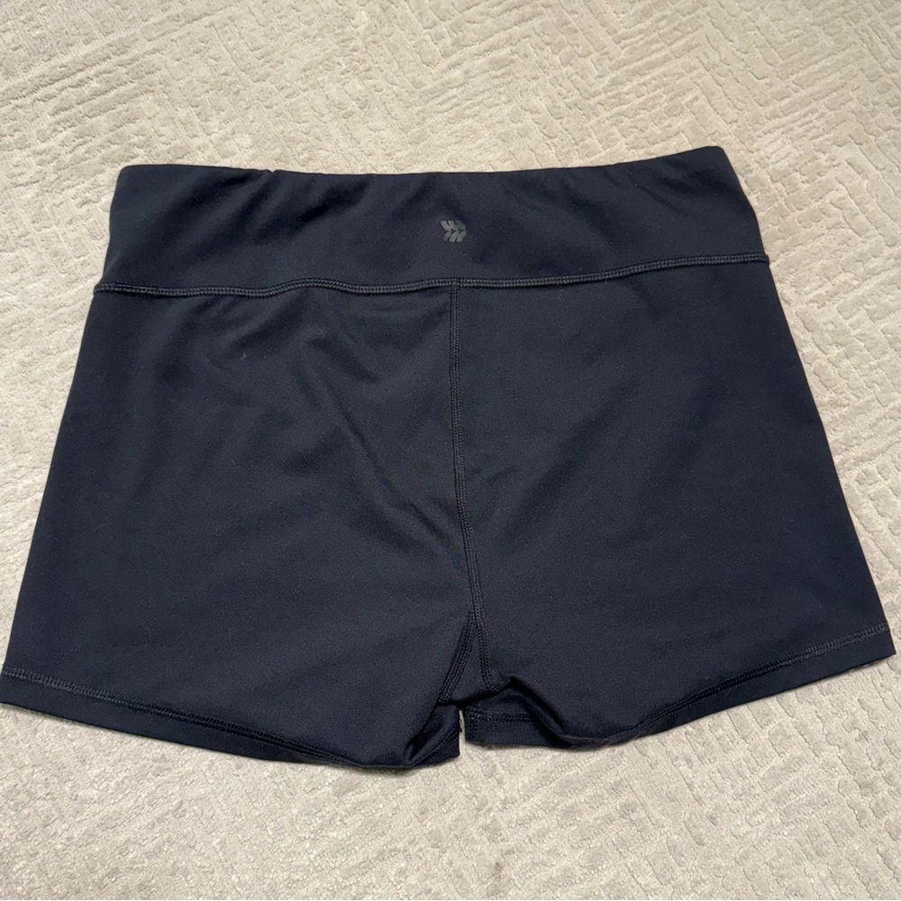 All in Motion Activewear Workout Set jacket shirt shorts joggers Women’s Medium - Picture 11 of 16